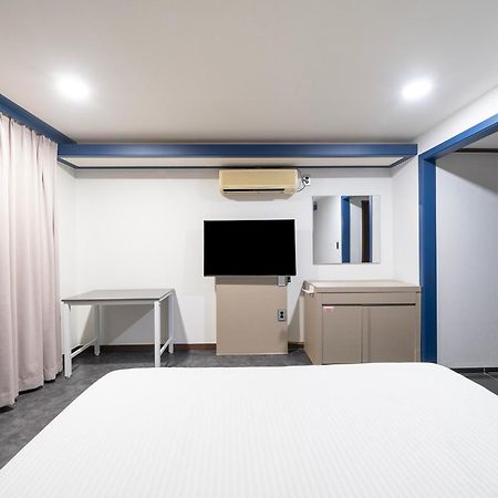 Noblesse Hotel 済州市 エクステリア 写真